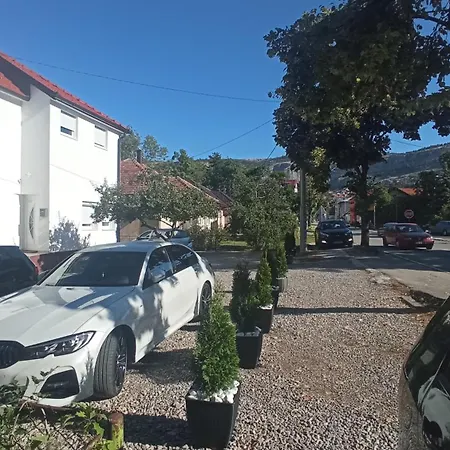 7 Kucica *